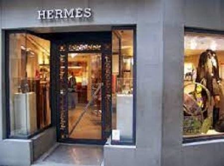 calzaturificio hermes busto garolfo|Hermès cerca 16 addetti per il calzaturificio di Busto Garolfo.